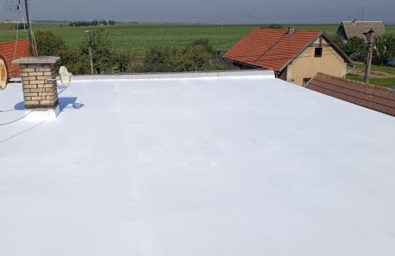 Izolace rovné střechy na rodinném domě