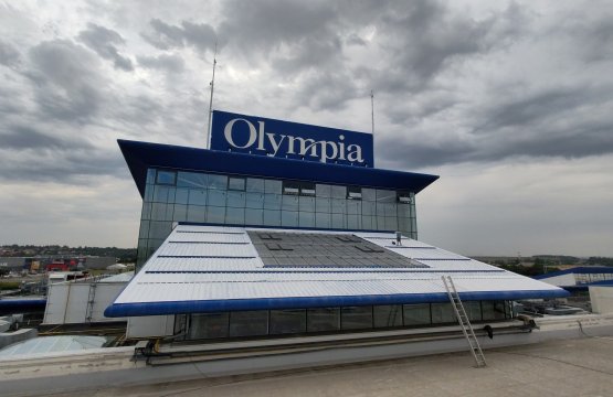 Izolace střechy obchodního centra